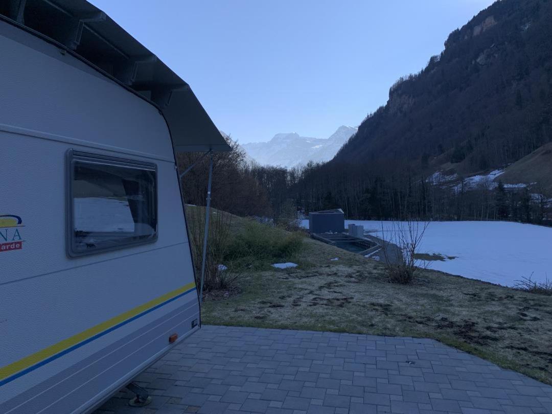Revier Caravan-Ig Und Cool Hatzingen Buitenkant foto